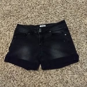 Black Midi Short